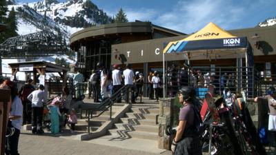 Spring skiing at Palisades Tahoe - Photo