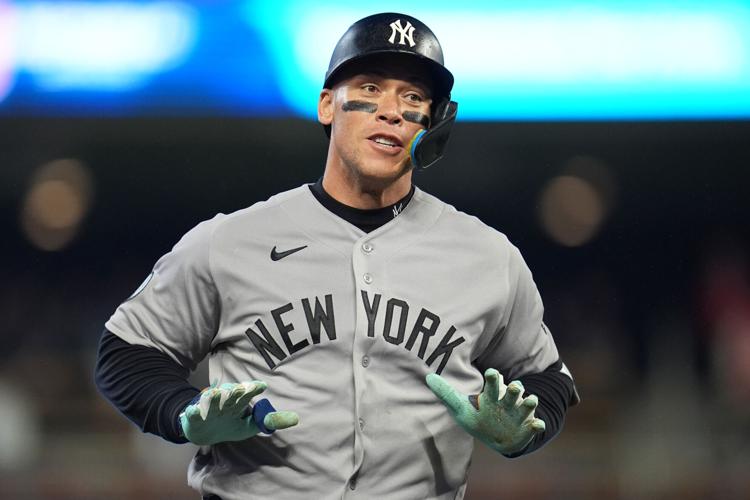 Yankees Twins Baseball