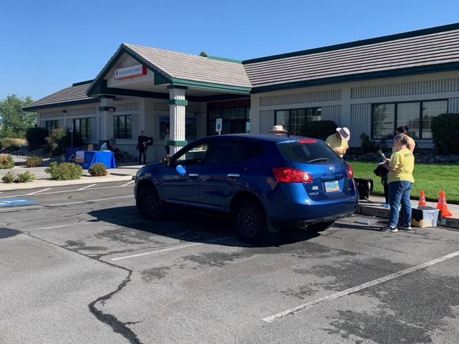 Children's Cabinet and REMSA Host Free Car Seat Inspections 4