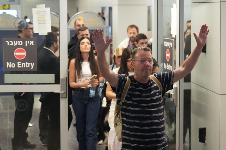 Israel Mideast Emergency Landing