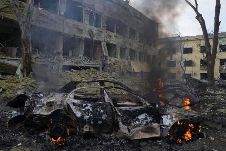 Mariupol Hospital, AP photo