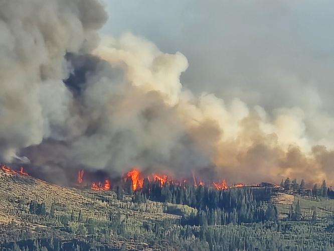 Viewer Submission - Hawk Fire from Cold Springs - Denice Hynd 3.jpg