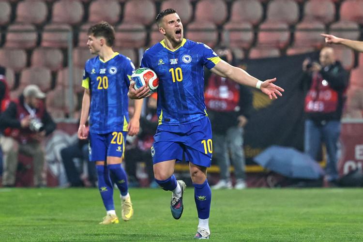 Bosnia Italy WCup Soccer