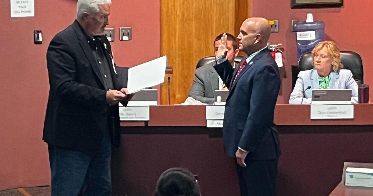 Dion Louthan Sworn in as Sparks City Manager - Vimarsana News