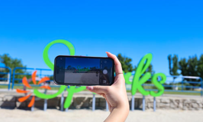 Sparks photo contest