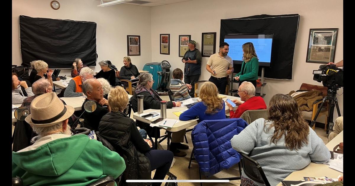 Senior Smartphone Class | News | 2news.com