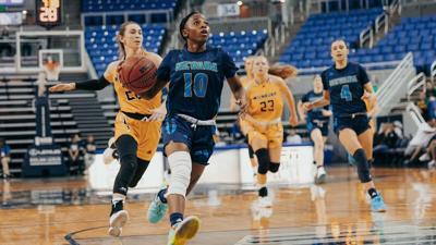 Nevada beats Milwaukee