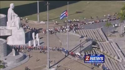 Hundreds of Thousands of Cubans Pay Last Respects to Fidel Castro