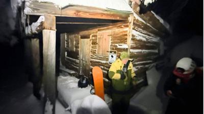 Washoe County Sheriff's SAR rescues snowboarder