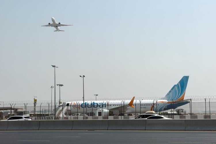 Mideast Emergency Landing