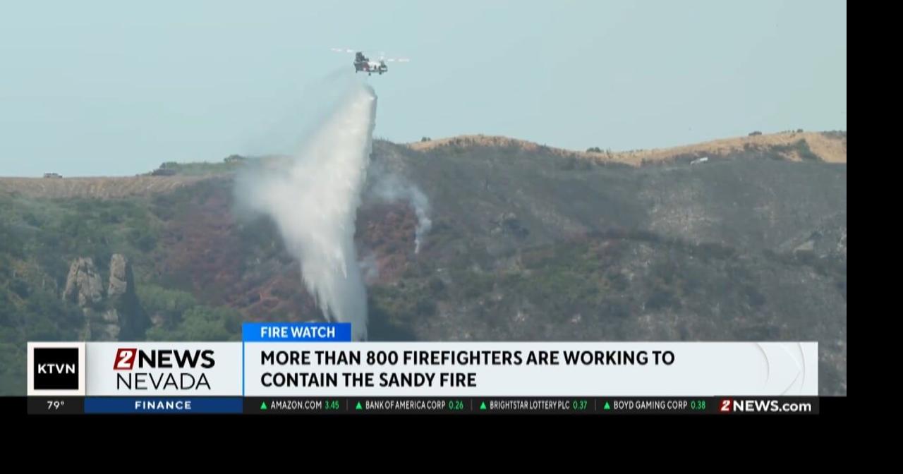 Crews slowly gaining containment on two fires in southern California ...
