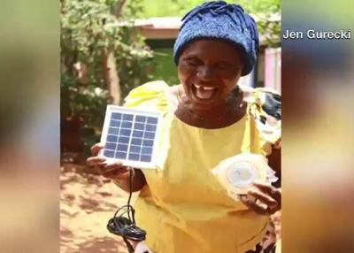 Someone 2 Know: Jen Gurecki