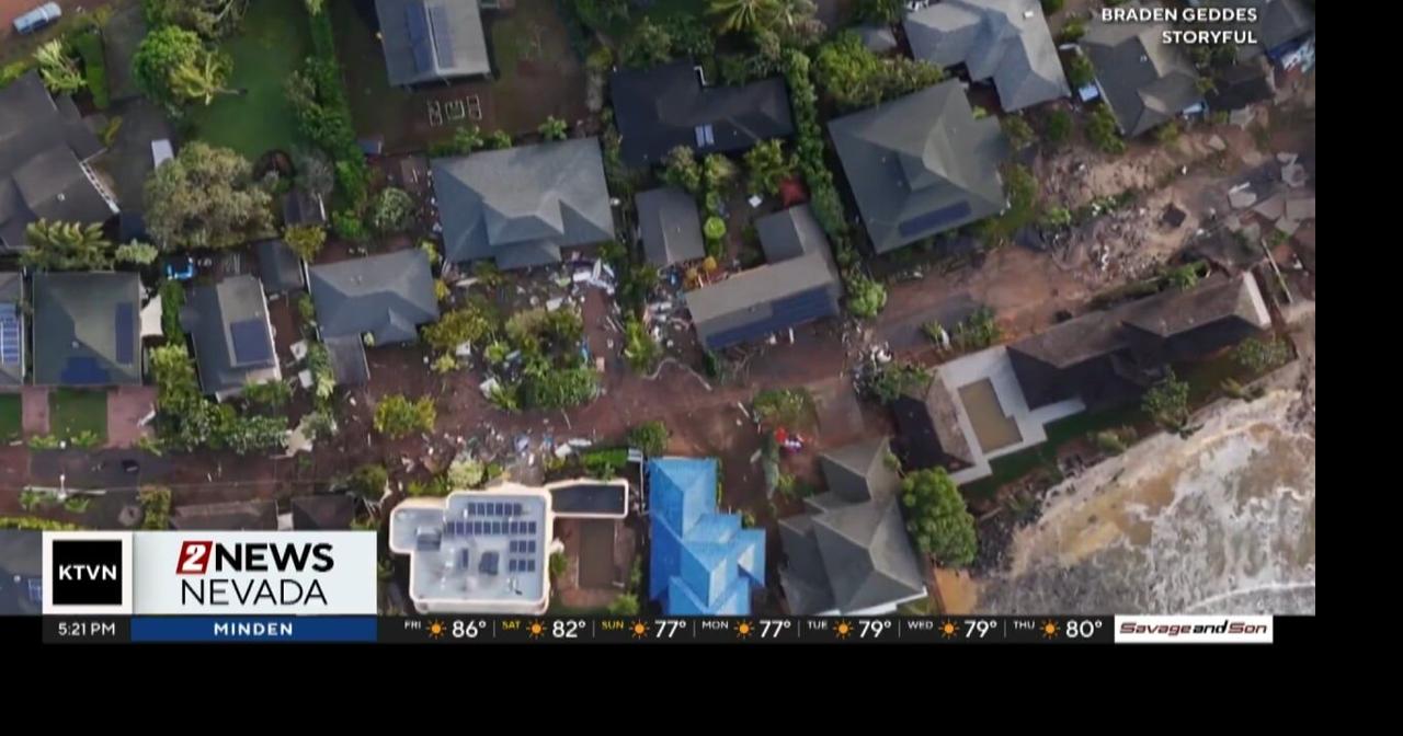 People cleaning up damage from hurricanes in southern California and ...