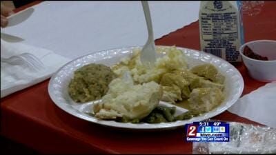 Bully's, JA Nugget & Carson Nugget Host Community Thanksgiving Dinners