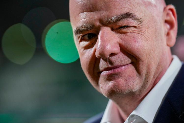 WCup FIFA Investors Soccer