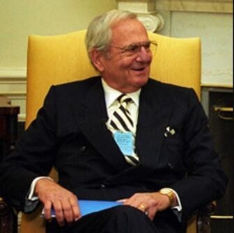 Former Chrysler CEO Lee Iacocca Dies at 94