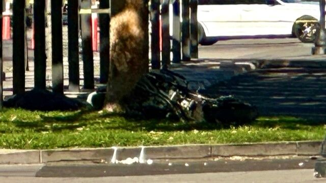 Motorcycle Crash on Victorian Avenue