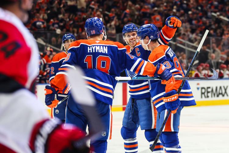 Hurricanes Oilers Hockey