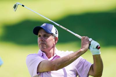 Gogel Suspended Golf