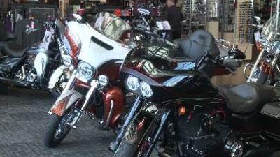 More Women Riders Expected at Street Vibrations Spring Rally