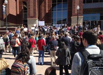 Nevada Students Rally to Protest Guns on Campus