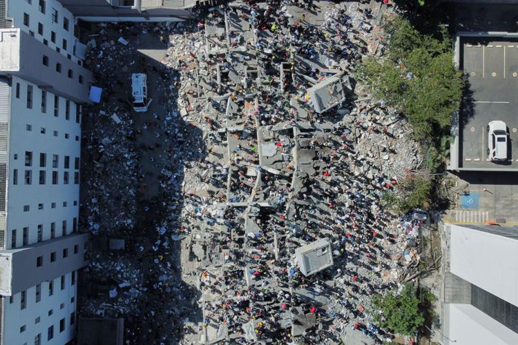 Deadly 7.4 magnitude earthquake hits Colombia, leaving widespread destruction, in photos