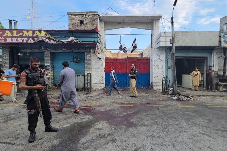 Pakistan Bombing