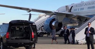 Melania Trump's Plane Turns Around After Mechanical Failure