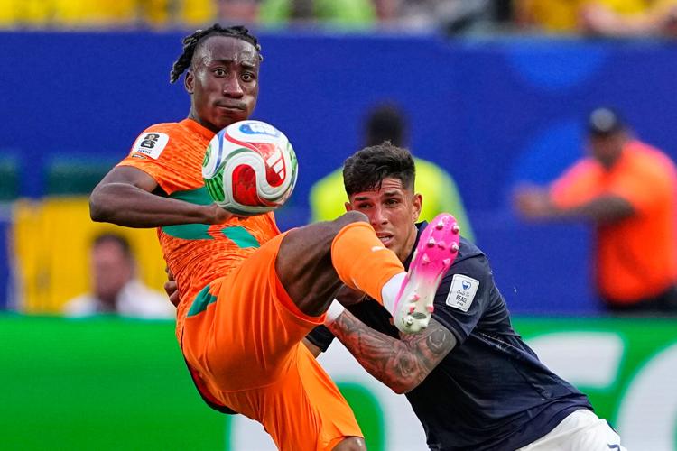 APTOPIX Ecuador Ivory Coast WCup Soccer