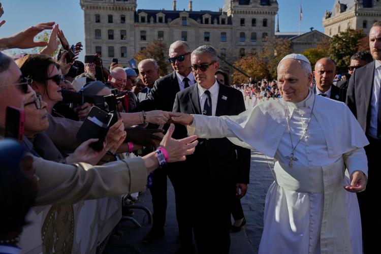APTOPIX France Pope