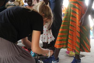 Manogue High School Shoe Drive Raises 3,000 Pairs