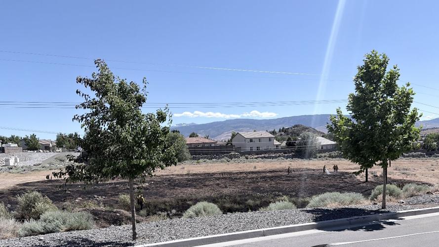 Fire in North Valleys - power line exploded .jpg
