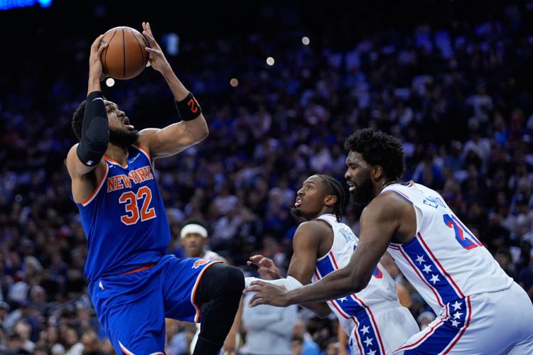 Knicks 76ers Basketball