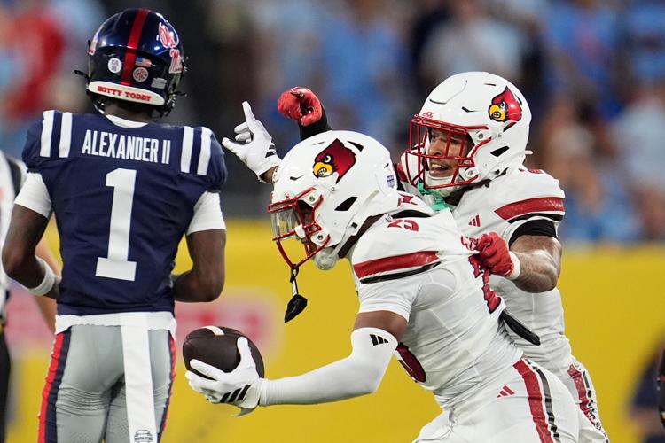 Louisville Mississippi Football