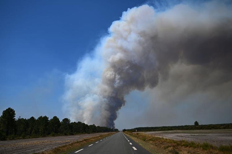APTOPIX France Wildfires
