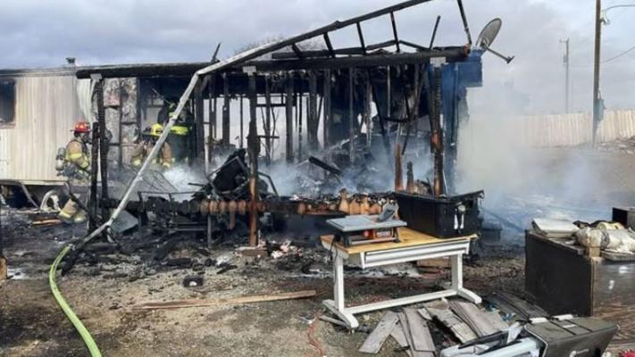 Truckee Meadows fire crews knock down trailer fire in Sun Valley; end ...