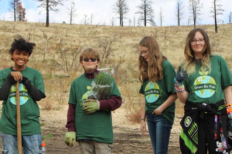 EVMS Students help Restore Davis Burn Area 3