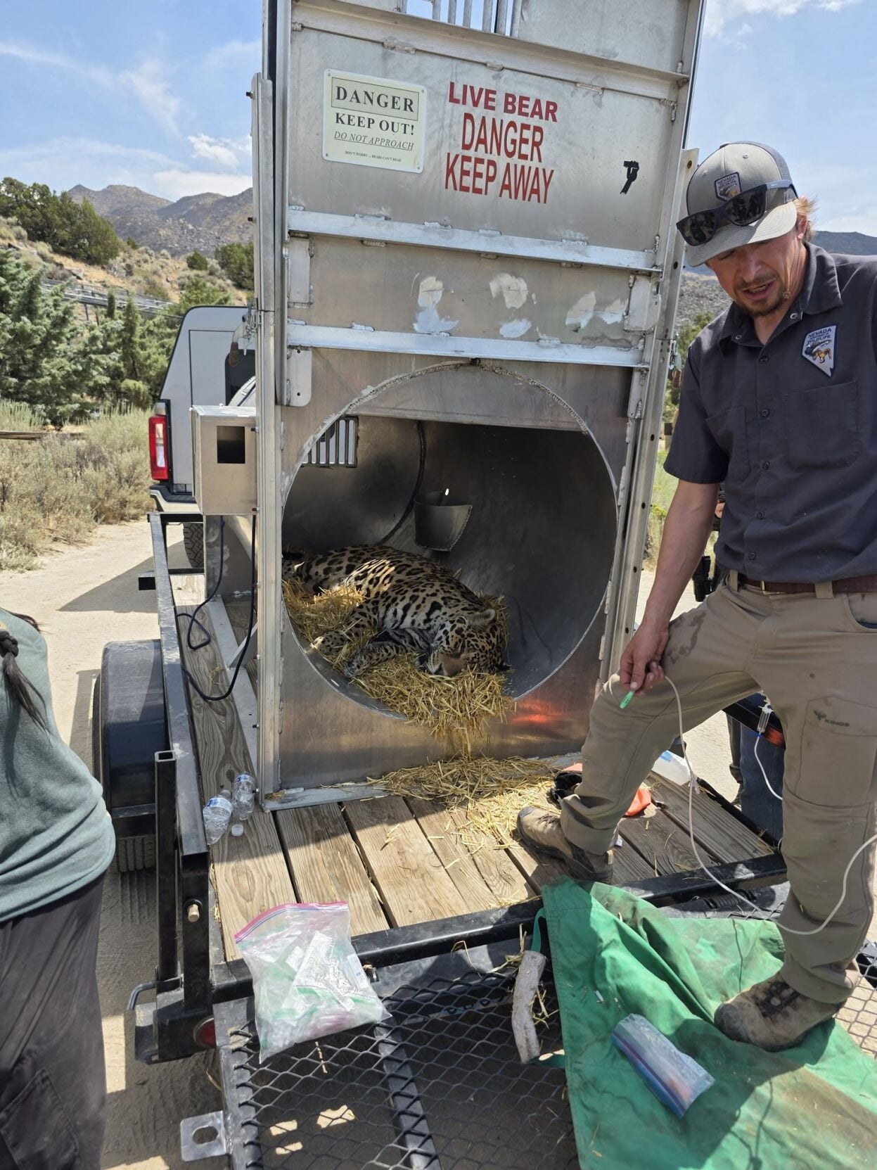 NDOW assists with Animal Ark evacuation during wildfires