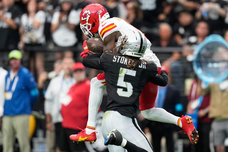 APTOPIX Chiefs Raiders Football