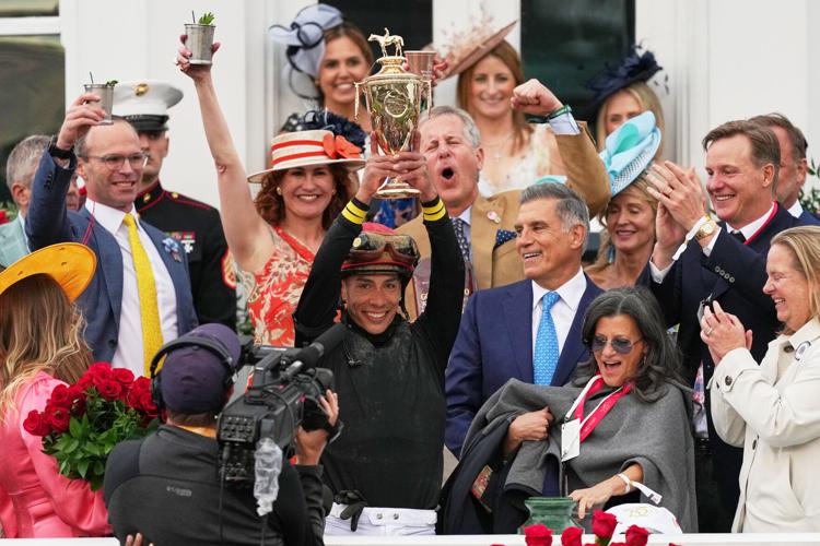 APTOPIX Kentucky Derby Horse Racing
