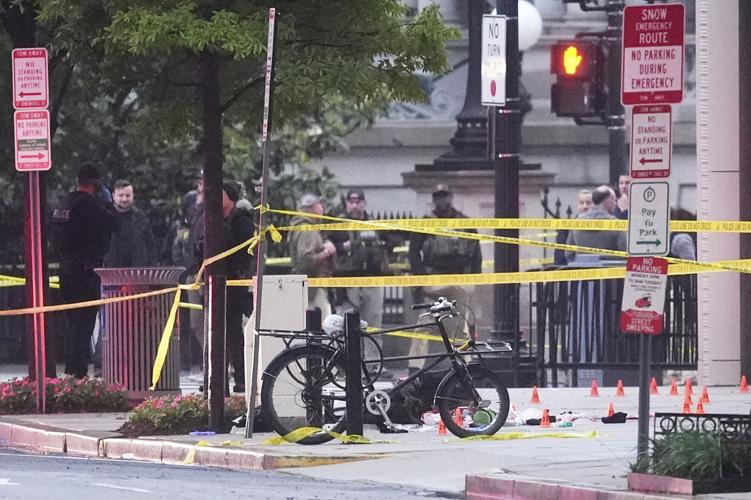 APTOPIX White House Lockdown