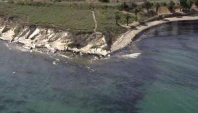Company Hopes to Remove Ruptured Oil Pipeline by Tuesday
