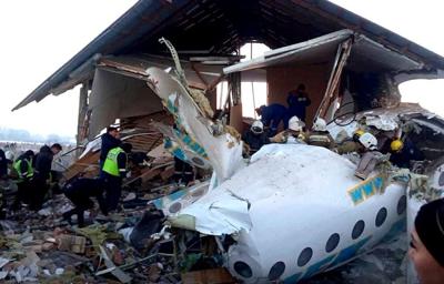 12 Killed, Dozens Hurt After Plane Crashes in Kazakhstan