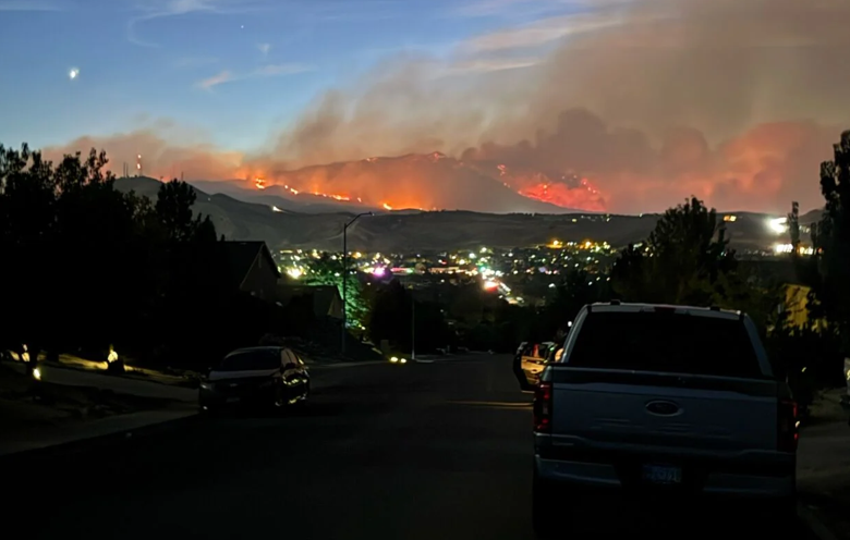 Hawk Fire night shot- Marcelo Castillo