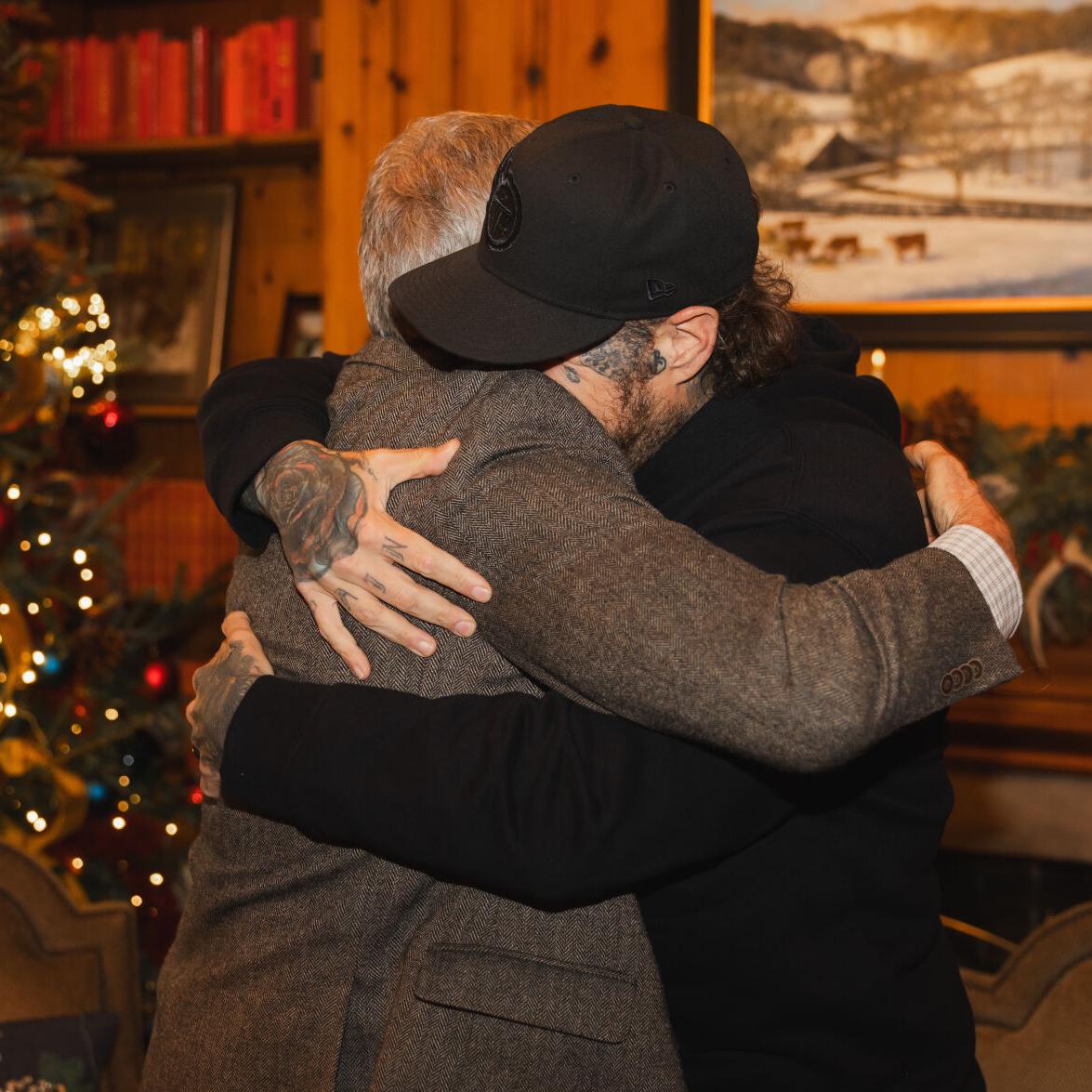 Tennessee governor pardons country star Jelly Roll, who has sought  redemption from criminal past | National News | 2news.com