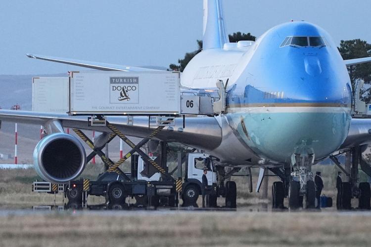 Air Force One Trump