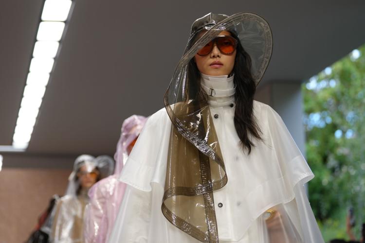 Paris Fashion Chloe Womens S/S 27