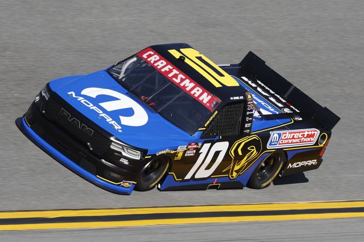 NASCAR Dye Suspended Auto Racing