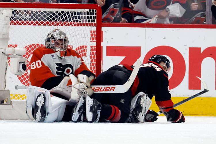 Flyers Hurricanes Hockey