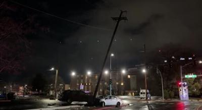 Kirman Avenue pole